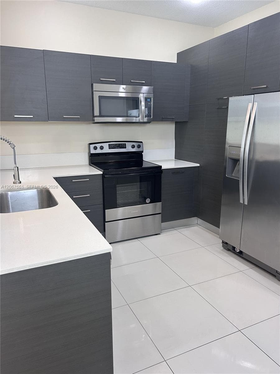 3584 NW 13th St, Lauderhill FL 33311 photo 4