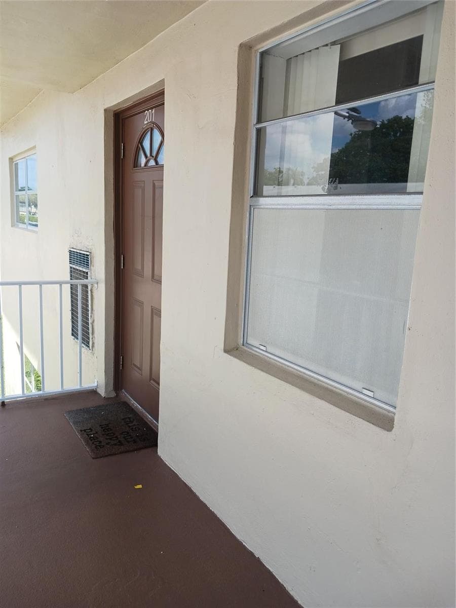 7505 NW 5TH Court # 201, Margate FL 33063 photo 4