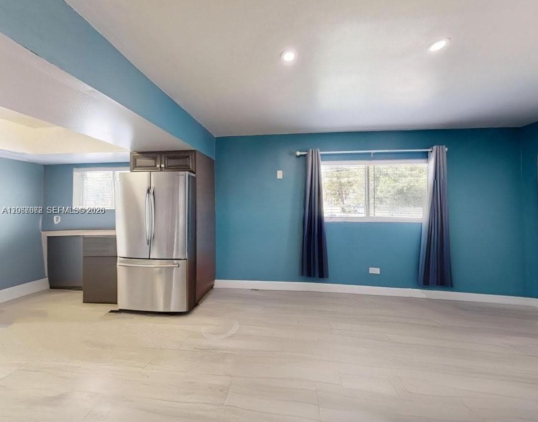 2411 Thomas St, Hollywood FL 33020 photo 5