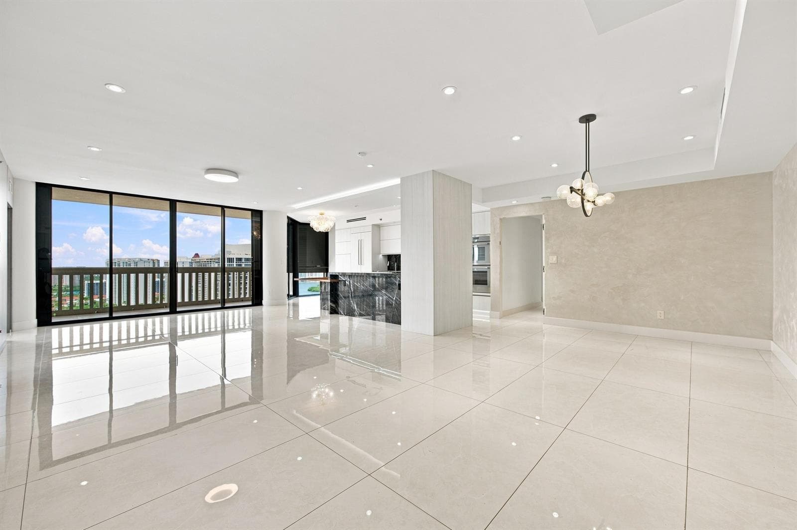 2000 Island Boulevard # 2905, Aventura FL 33160 photo 3
