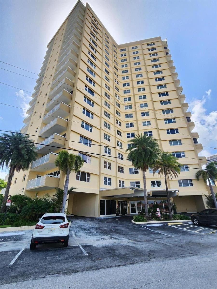 1200 HIBISCUS Avenue # 1006, Pompano Beach FL 33062