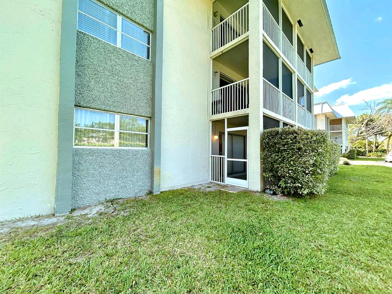 2960 Riverside Drive # 2, Coral Springs FL 33065