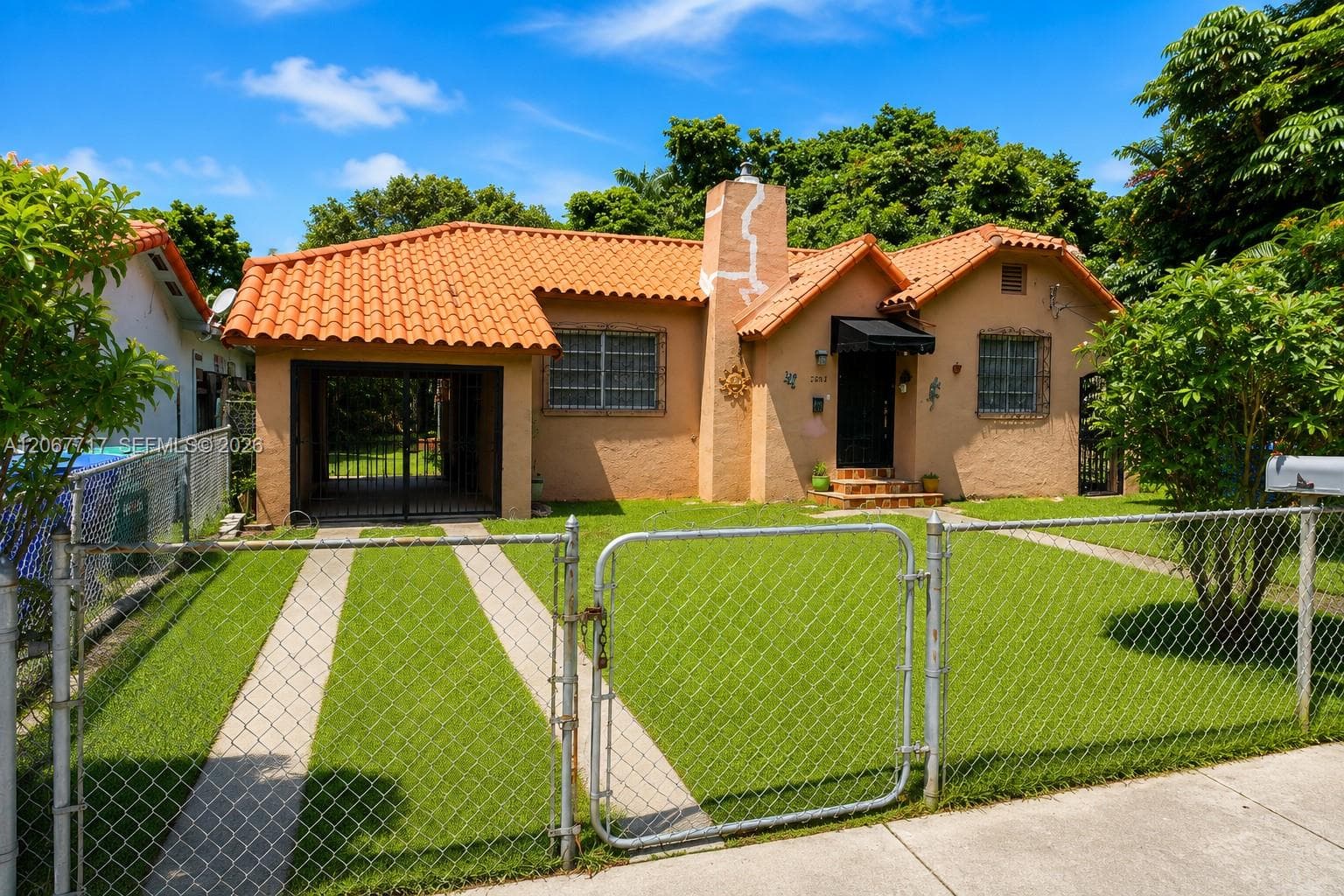 2347 SW 2nd St, Miami FL 33135