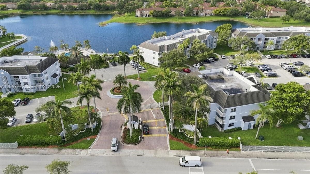 8660 SW 212th St # 306, Cutler Bay FL 33189 photo 5