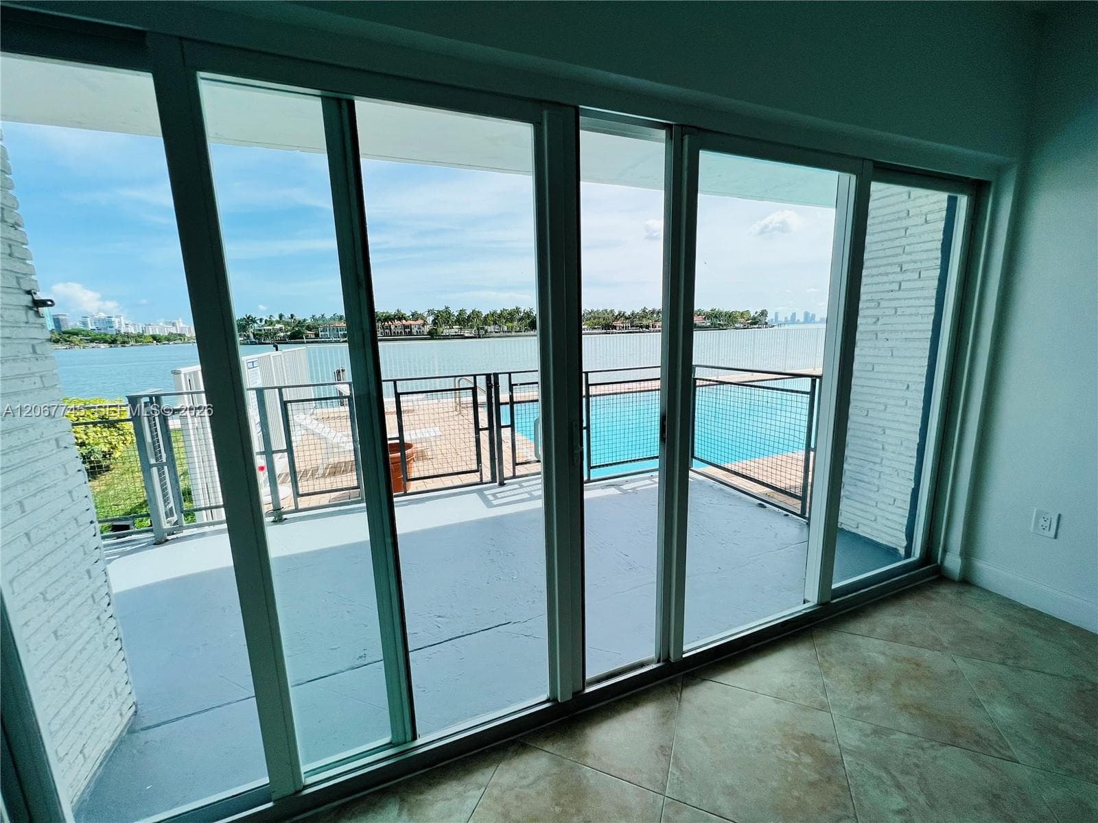946 Bay Dr # 7, Miami Beach FL 33141 photo 3