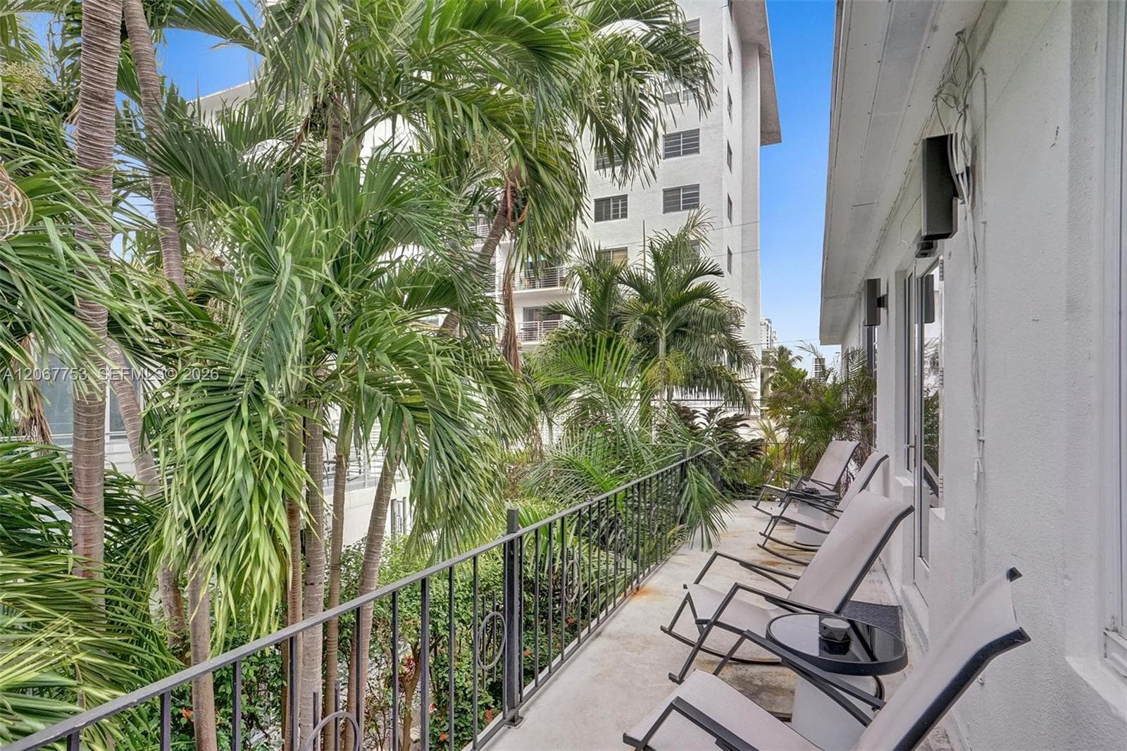 1431 Lincoln Ter # 3, Miami Beach FL 33139 photo 2