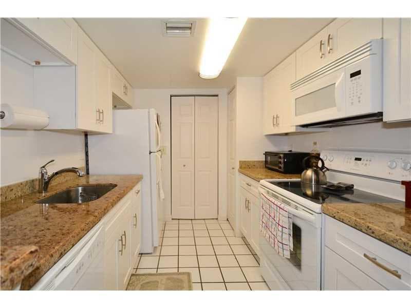 9901 WESTVIEW Drive # 336, Coral Springs FL 33076 photo 3