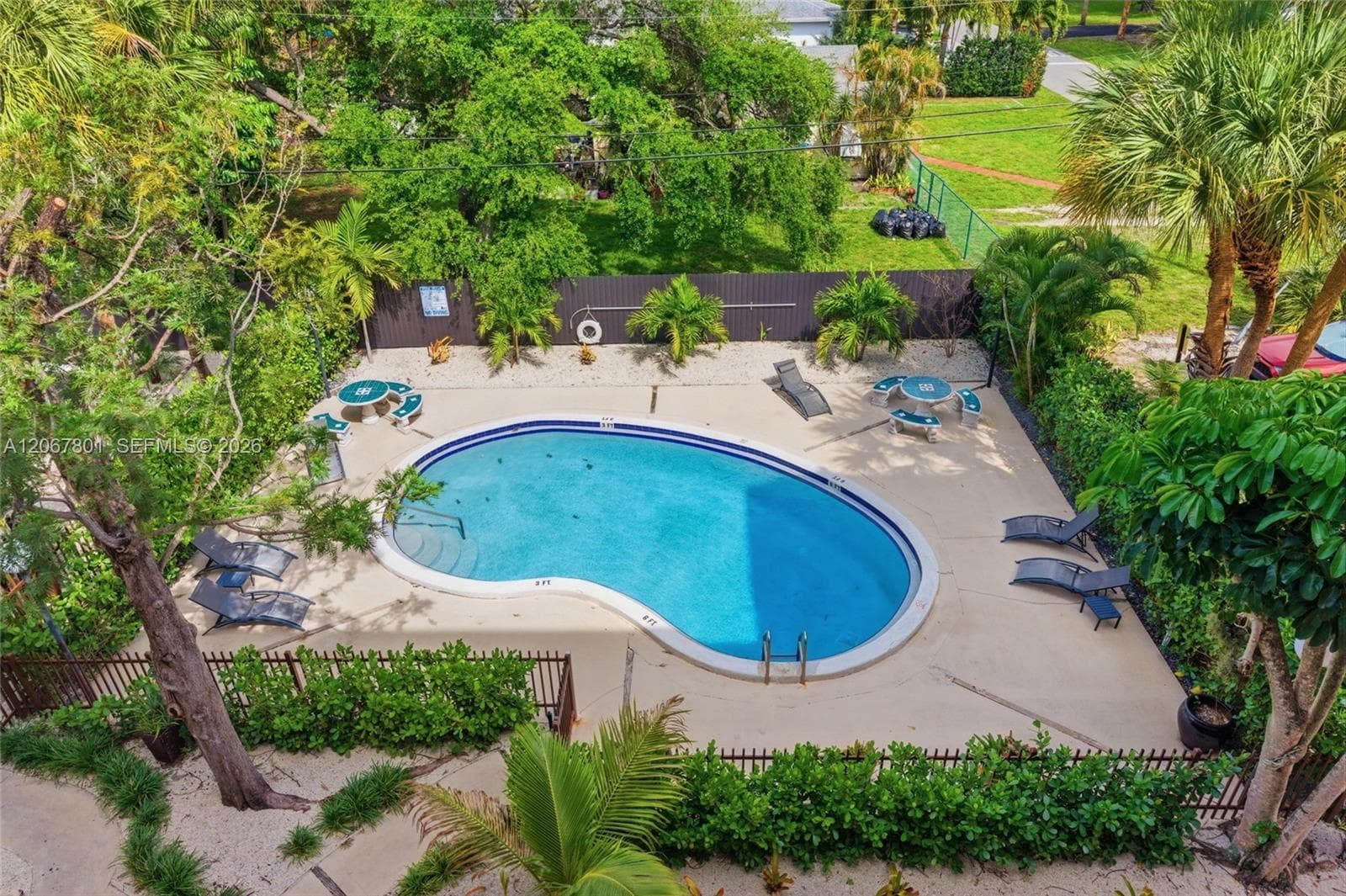 2520 N Andrews Ave # 305, Wilton Manors FL 33311 photo 2