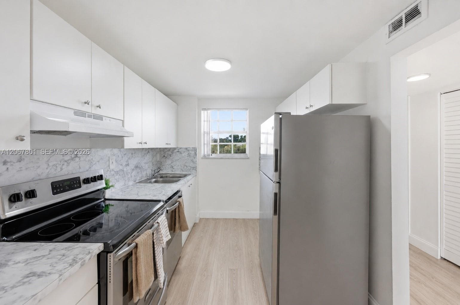2520 N Andrews Ave # 305, Wilton Manors FL 33311 photo 3