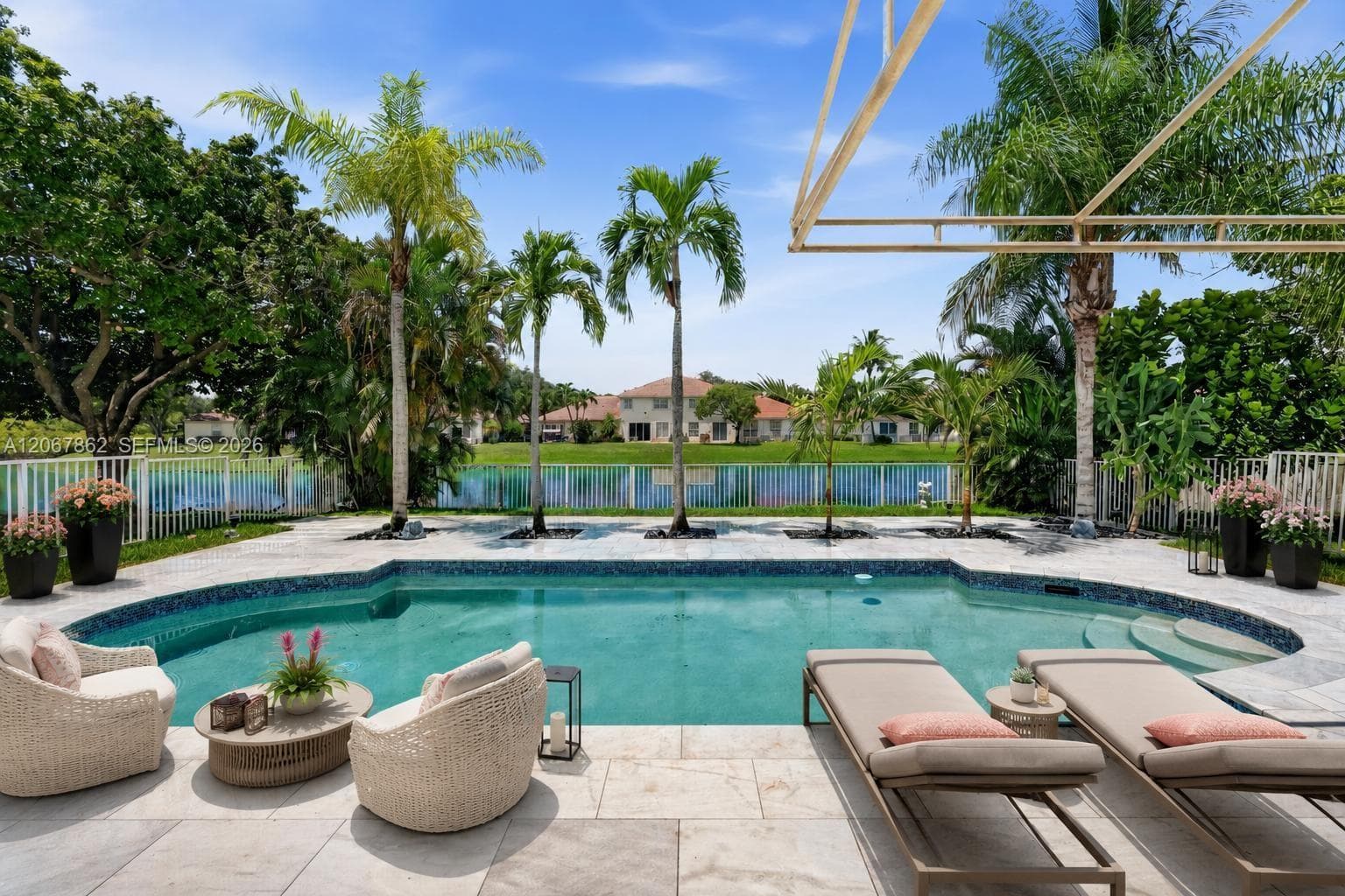 1800 NW 78th Ave, Pembroke Pines FL 33024 photo 2