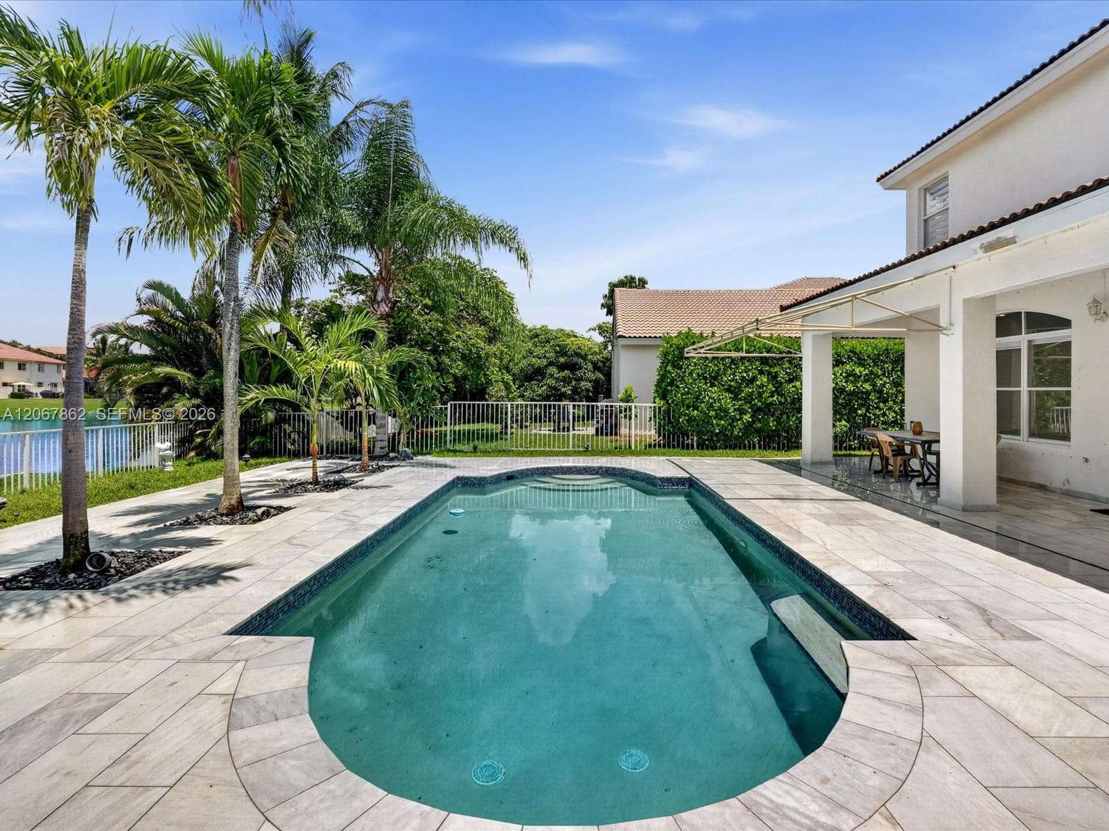 1800 NW 78th Ave, Pembroke Pines FL 33024 photo 4