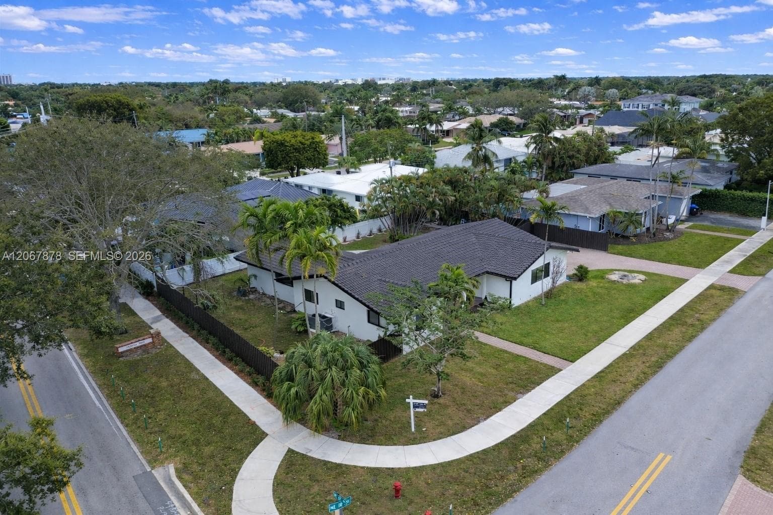 6020 NE 18th Ter, Fort Lauderdale FL 33308 photo 2