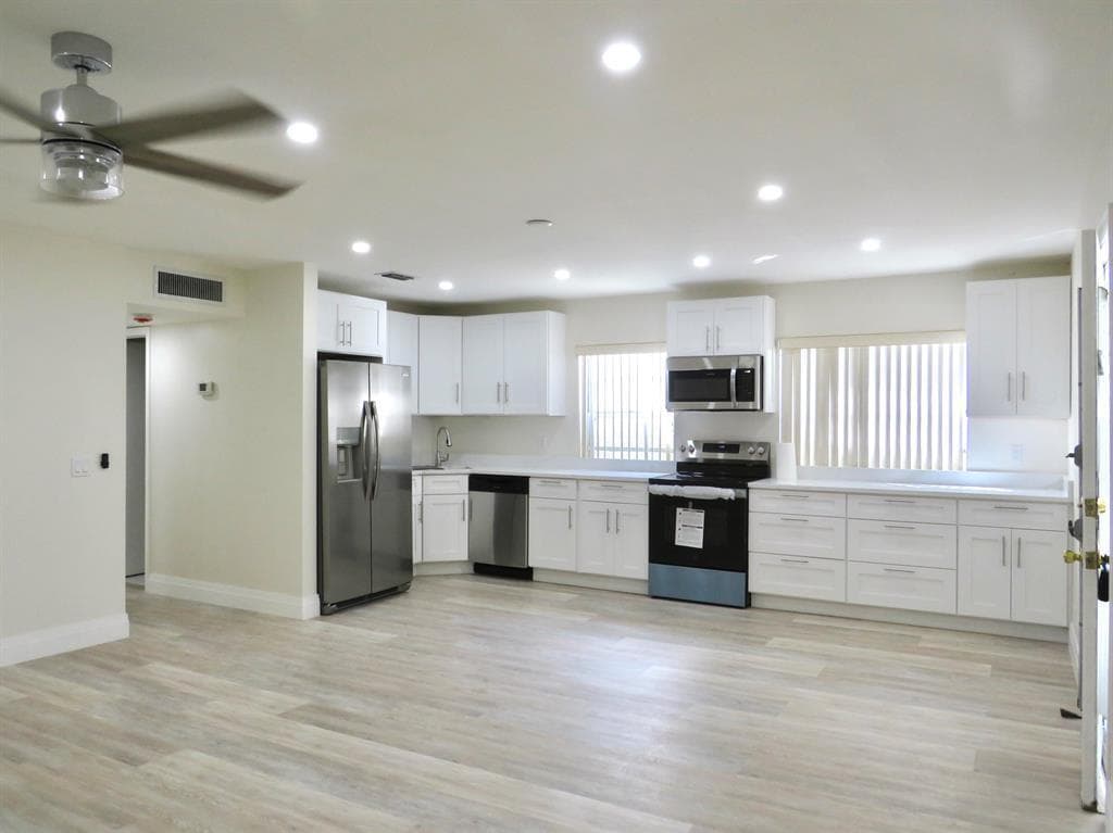 557 BURGUNDY L # 557, Delray Beach FL 33484 photo 5