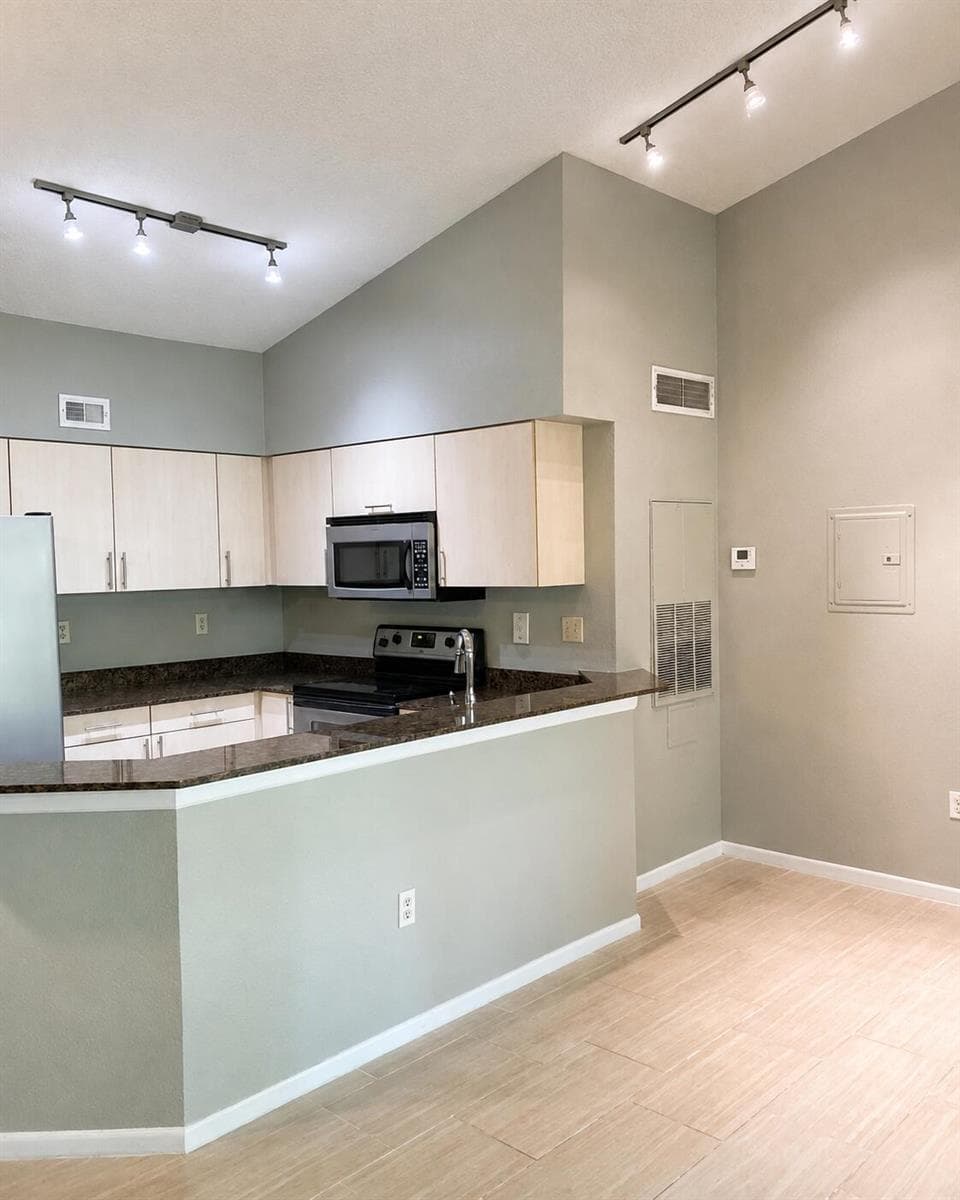 2550 SW 18TH Terrace # 1606, Fort Lauderdale FL 33315 photo 2