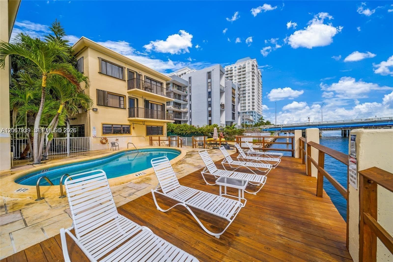 7845 NE Bayshore Ct # 12A, Miami FL 33138