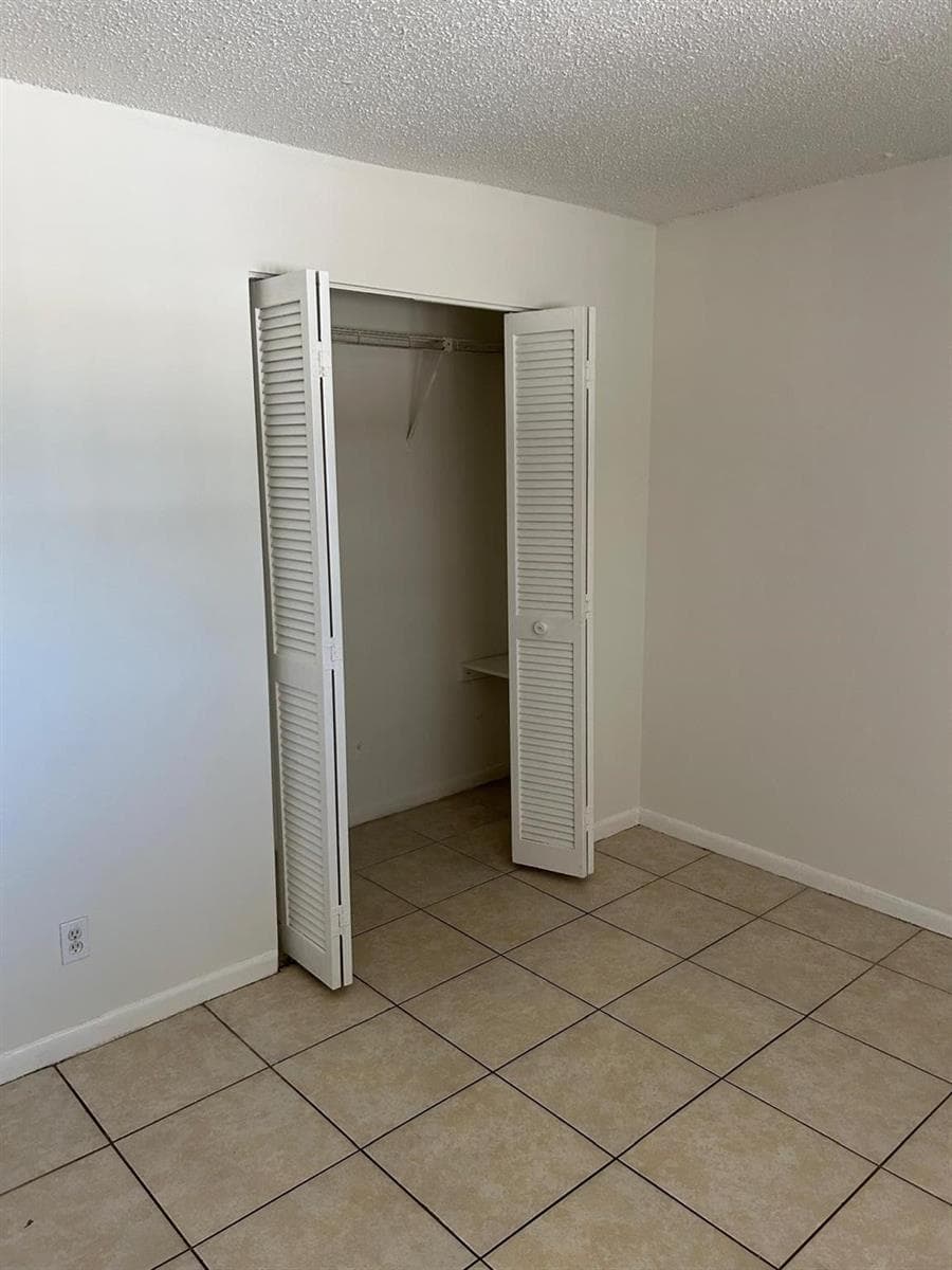 850 E COMMERCIAL Boulevard # 210A, Oakland Park FL 33334 photo 4