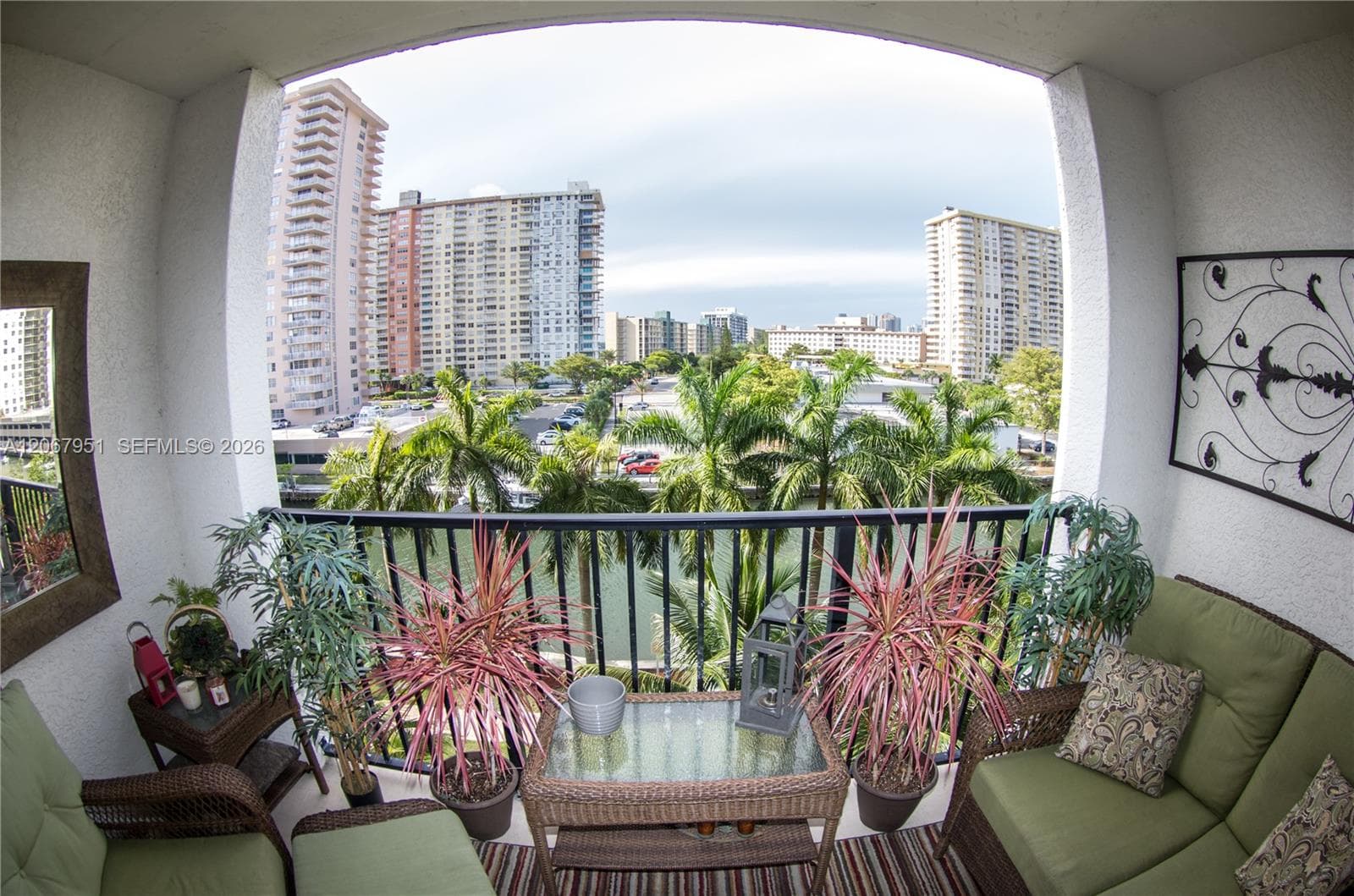 17150 N Bay Rd # 2512, Sunny Isles Beach FL 33160