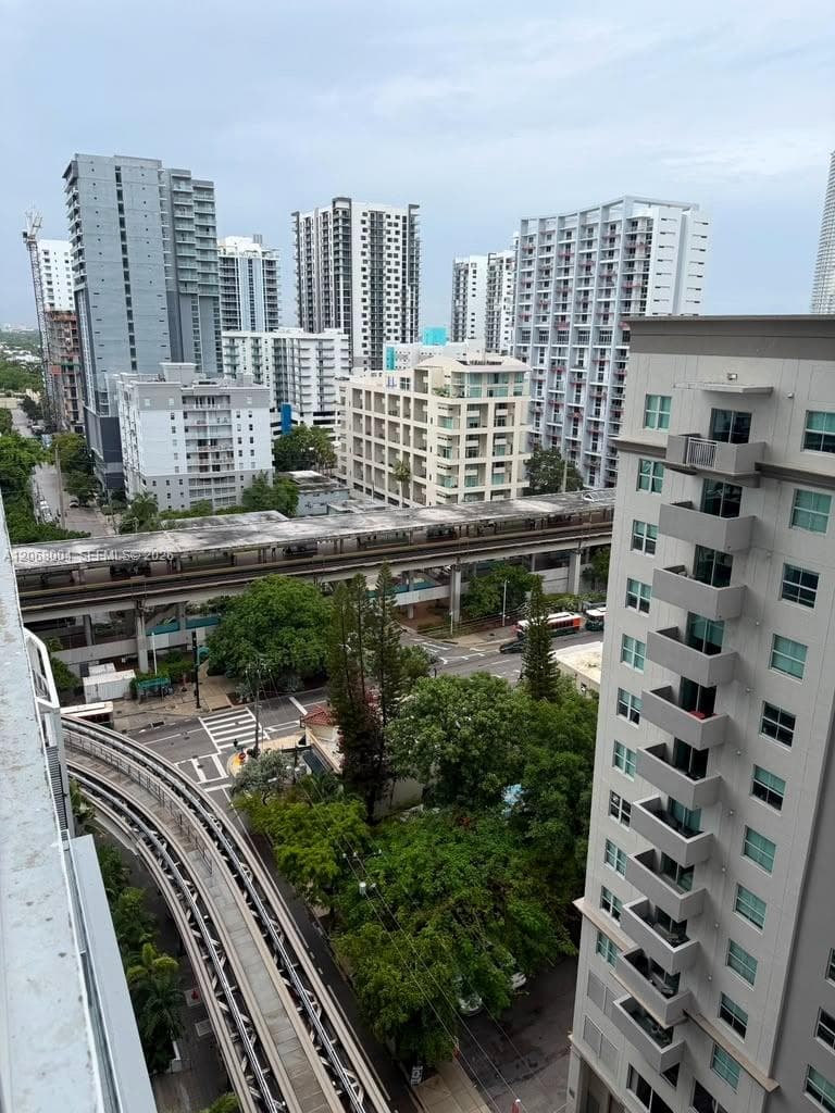 1111 SW 1st Ave # 1722-N, Miami FL 33130