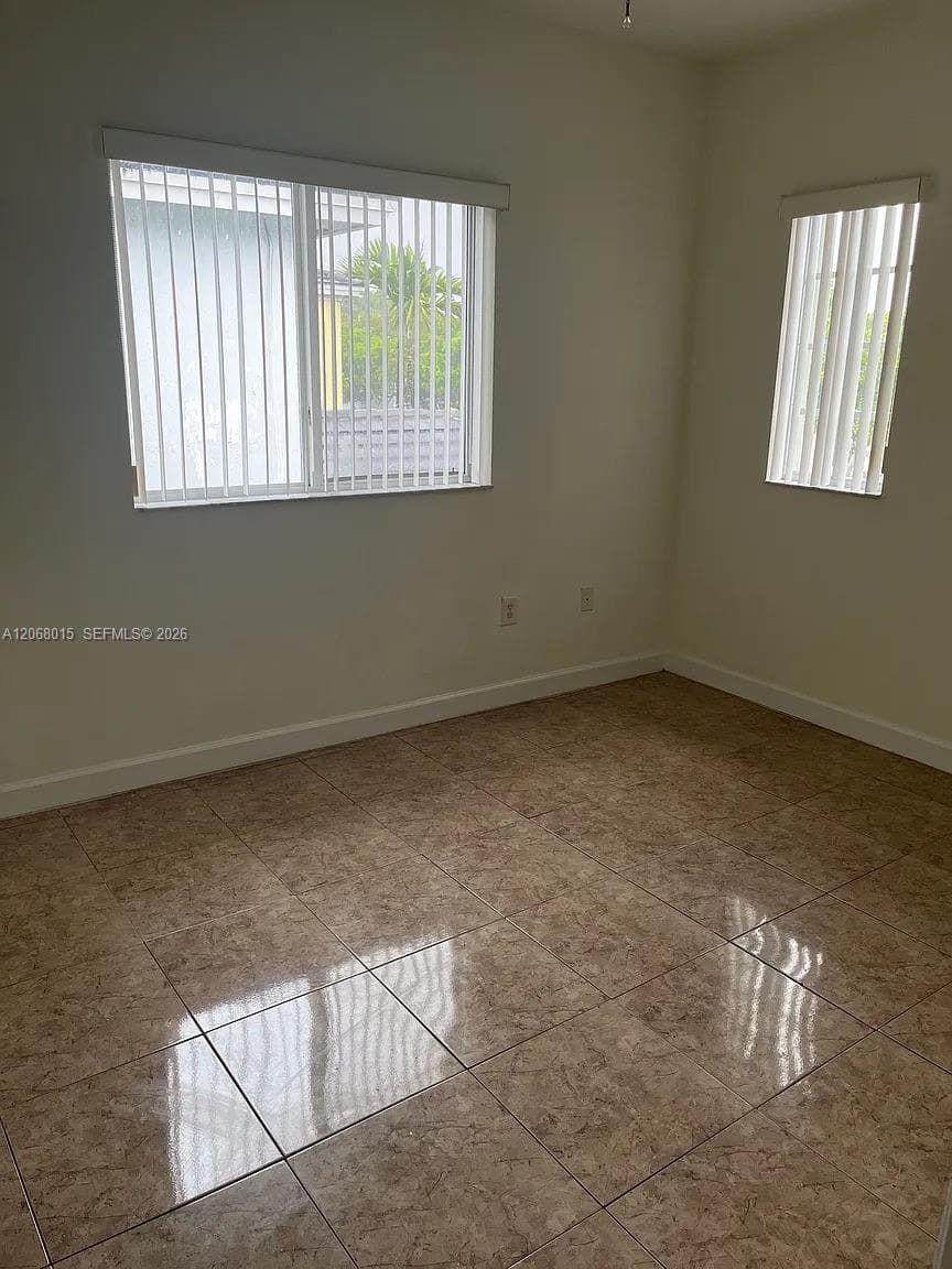 350 NE 31st Ter, Homestead FL 33033 photo 5