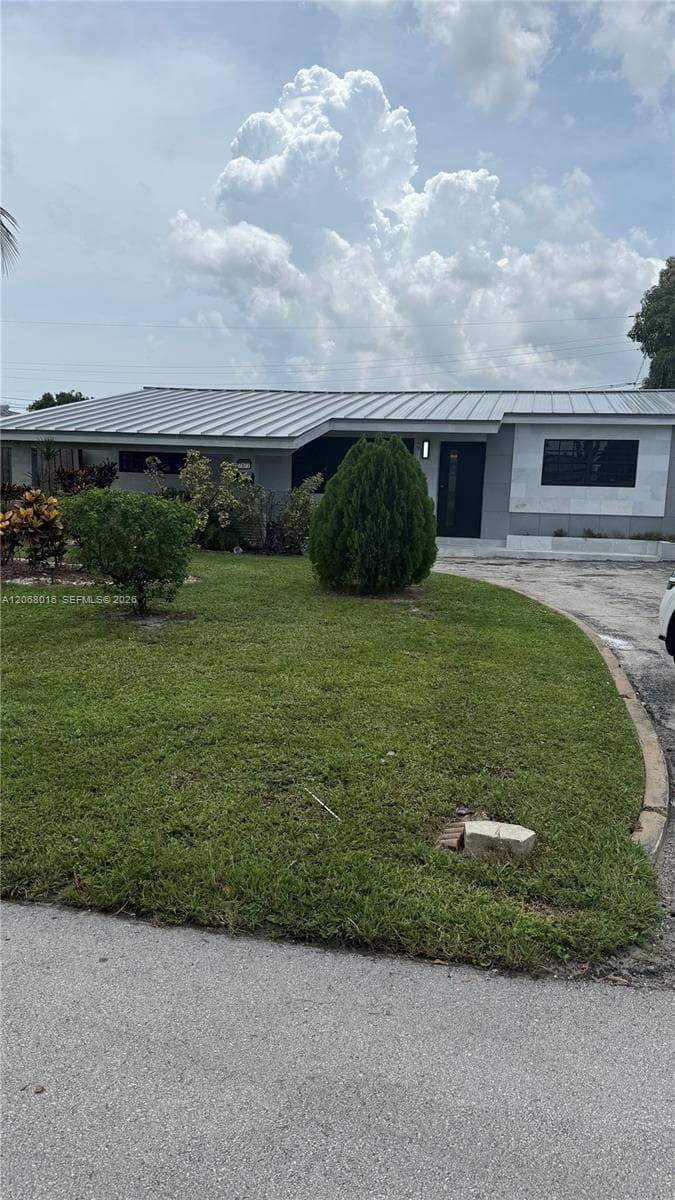 7672 Kismet St, Miramar FL 33023 photo 5