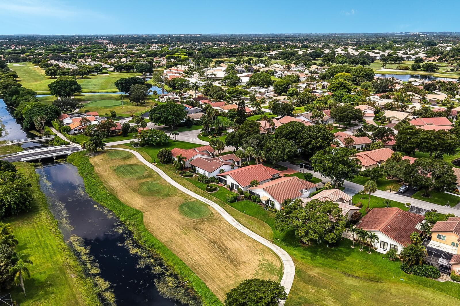 5569 Lakeview Mews Drive, Boynton Beach FL 33437 photo 2