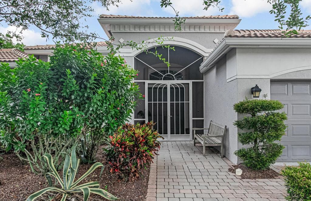 9611 RAVELLO Street, Lake Worth, FL 33467 photo 2