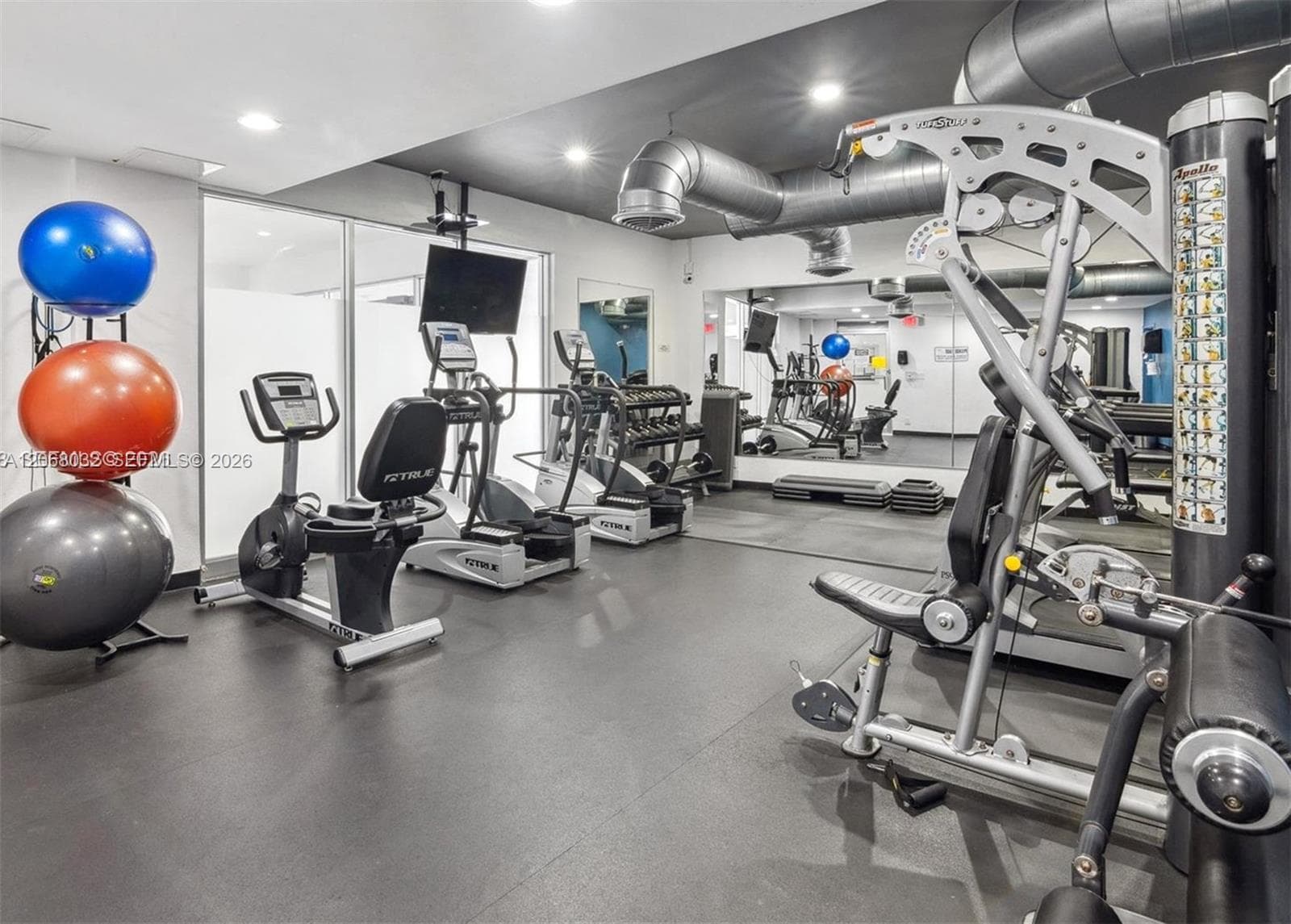 401 Golden Isles Dr # 503, Hallandale Beach FL 33009 photo 4