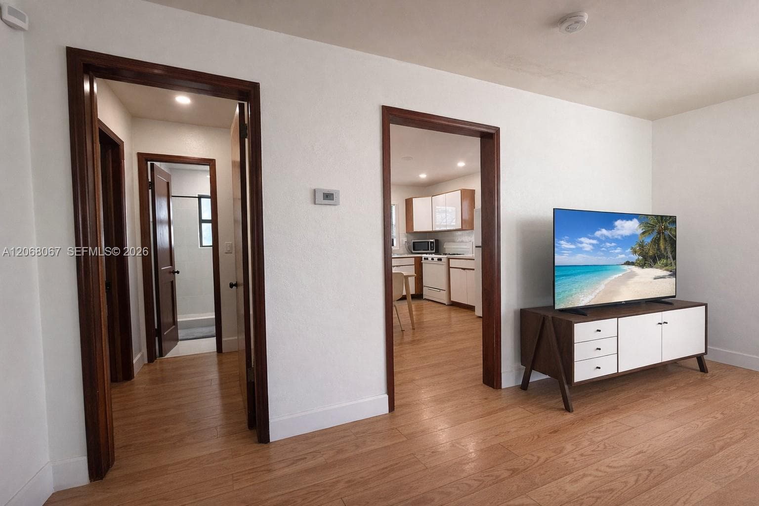 2330 Scott St, Hollywood FL 33020 photo 4