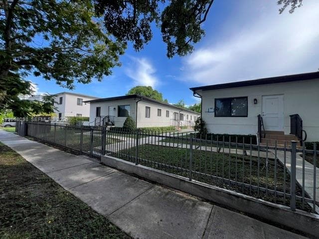 2121 SW 14th Ter # 5, Miami, FL 33145 photo 2