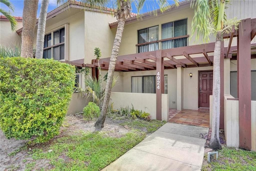 4924 SHERIDAN Street, Hollywood FL 33021