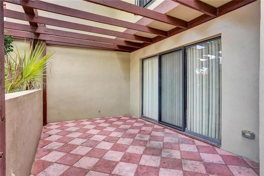 4924 SHERIDAN Street, Hollywood FL 33021 photo 4