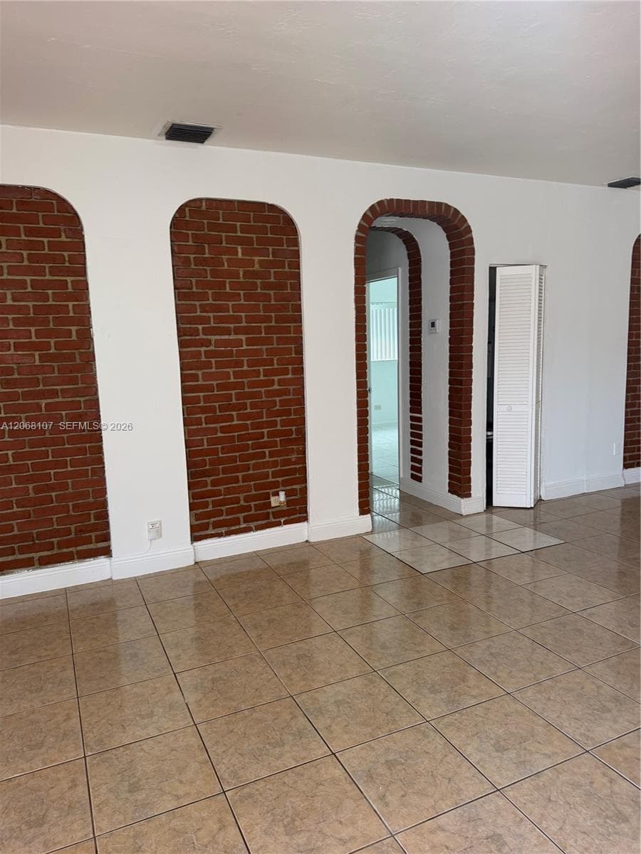 1150 NE 201st Ter # 0, Miami FL 33179 photo 4