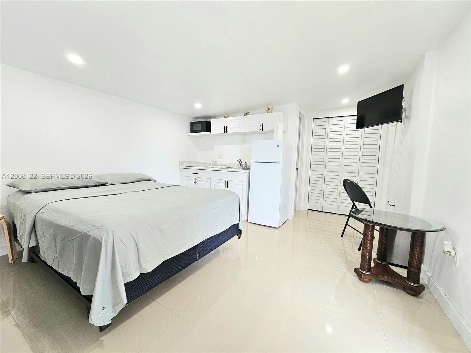 3880 NW 2nd St # 0, Miami FL 33126