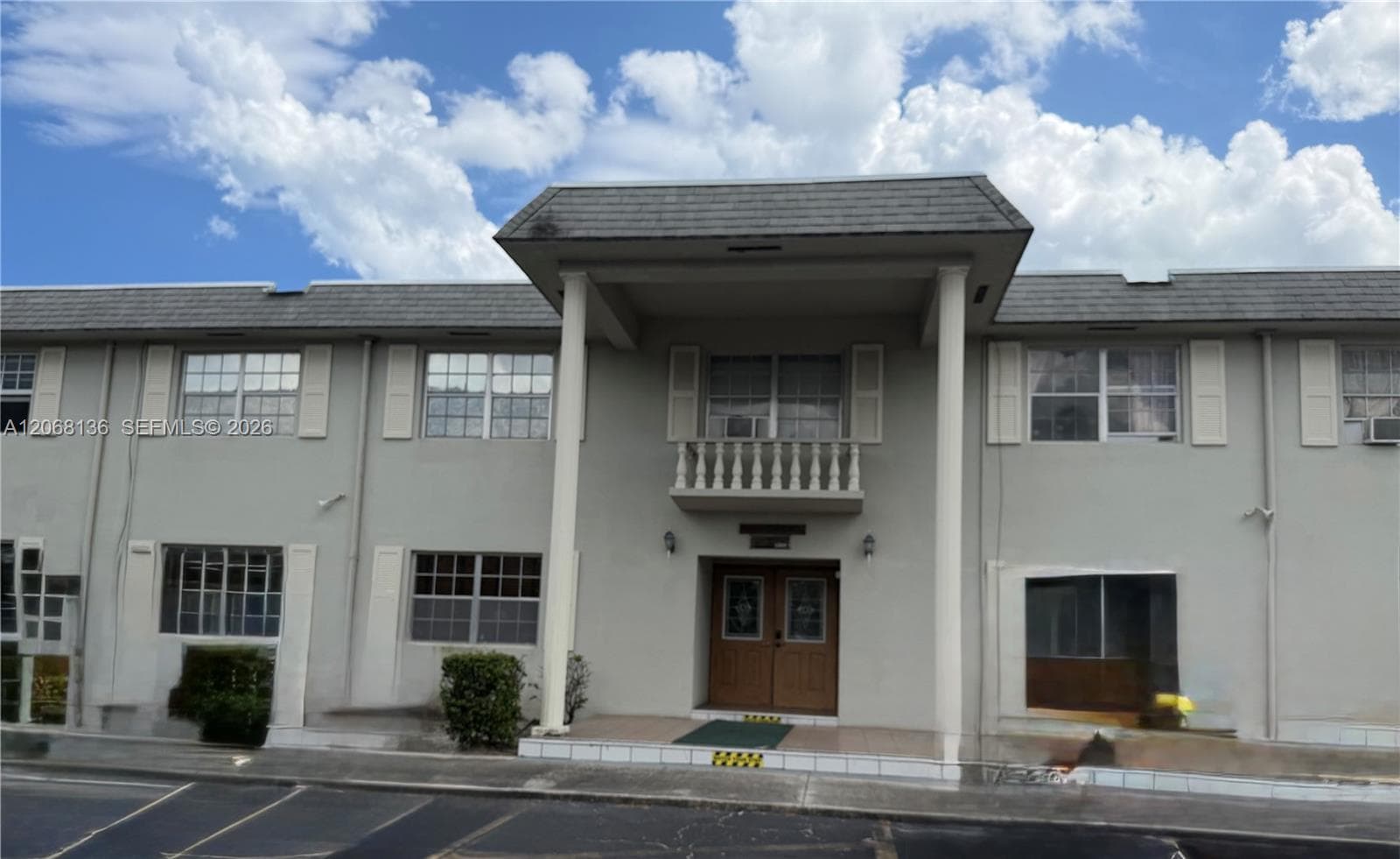 1520 Mckinley St # 108E, Hollywood, FL 33020 photo 4