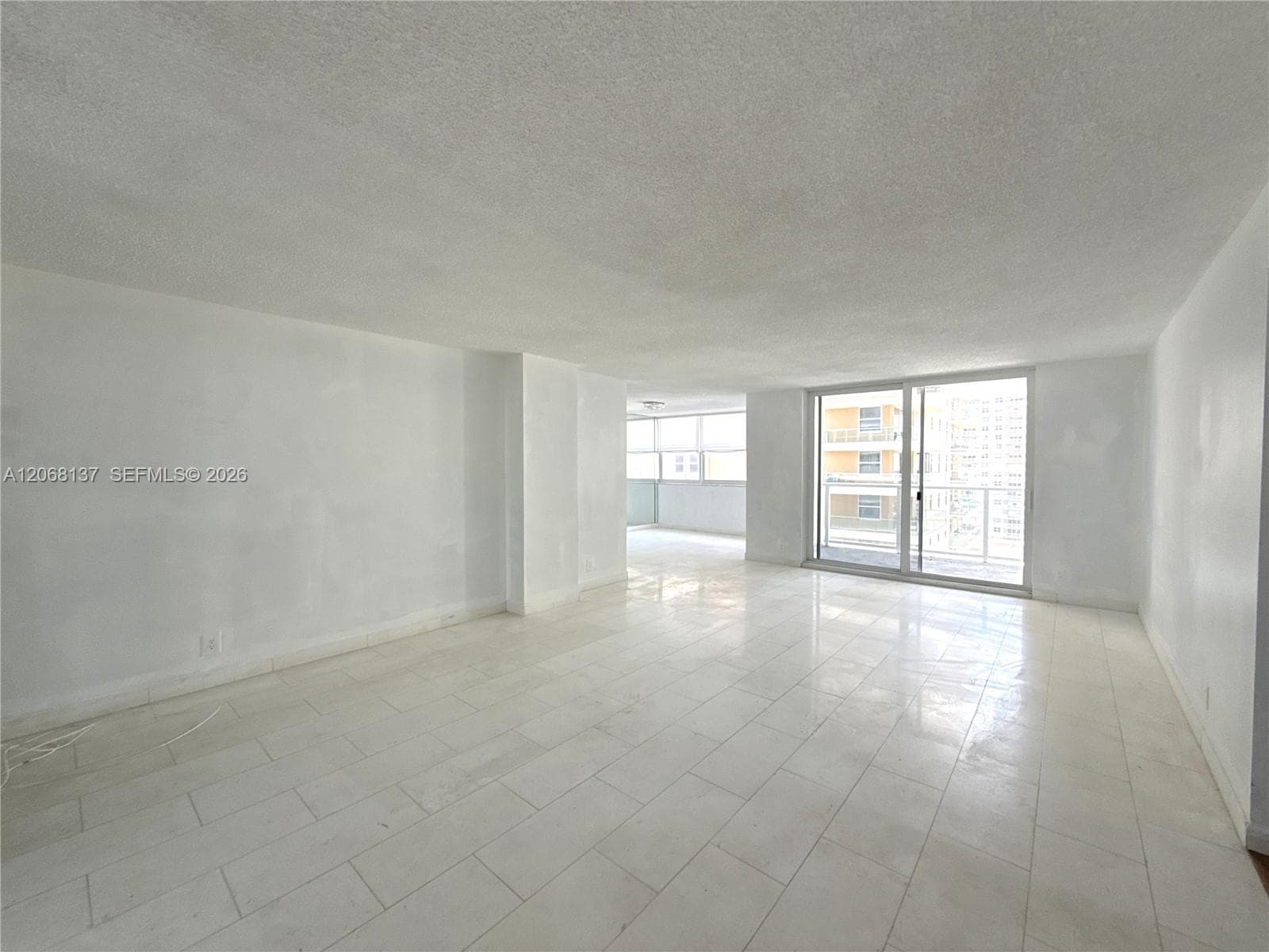 1904 S Ocean Dr # 1206, Hallandale Beach FL 33009 photo 3