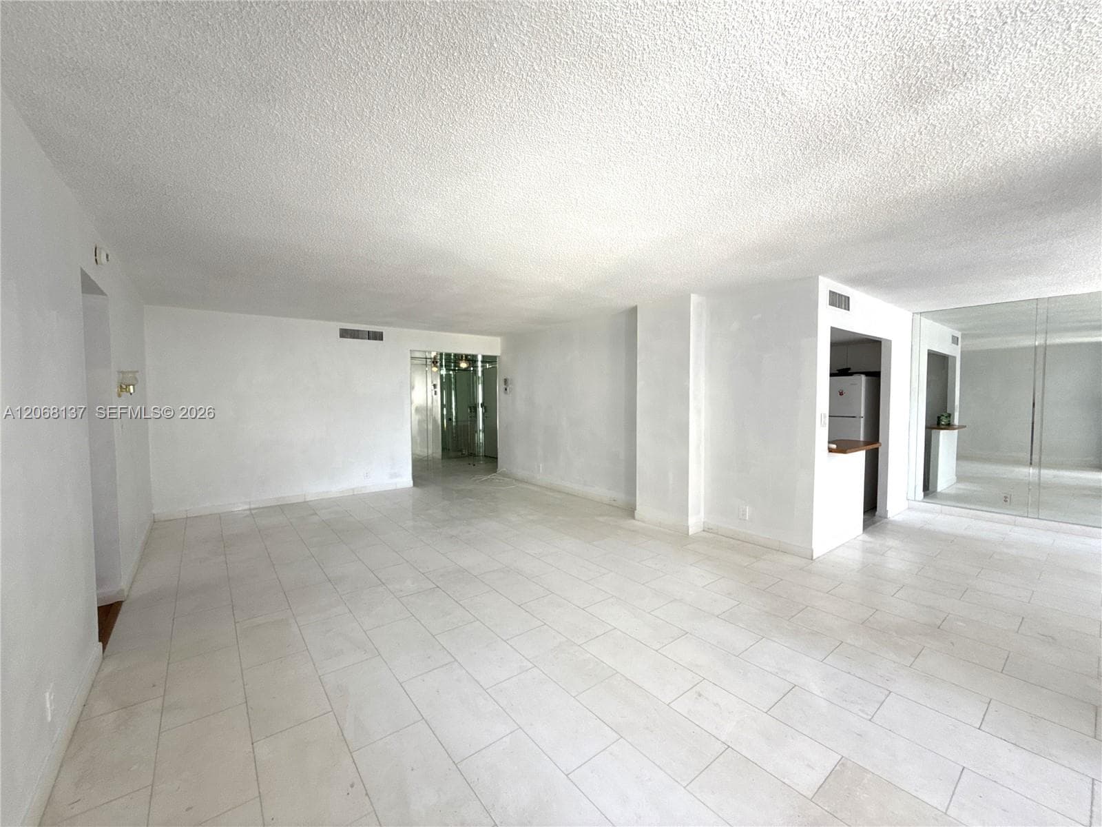 1904 S Ocean Dr # 1206, Hallandale Beach FL 33009 photo 4