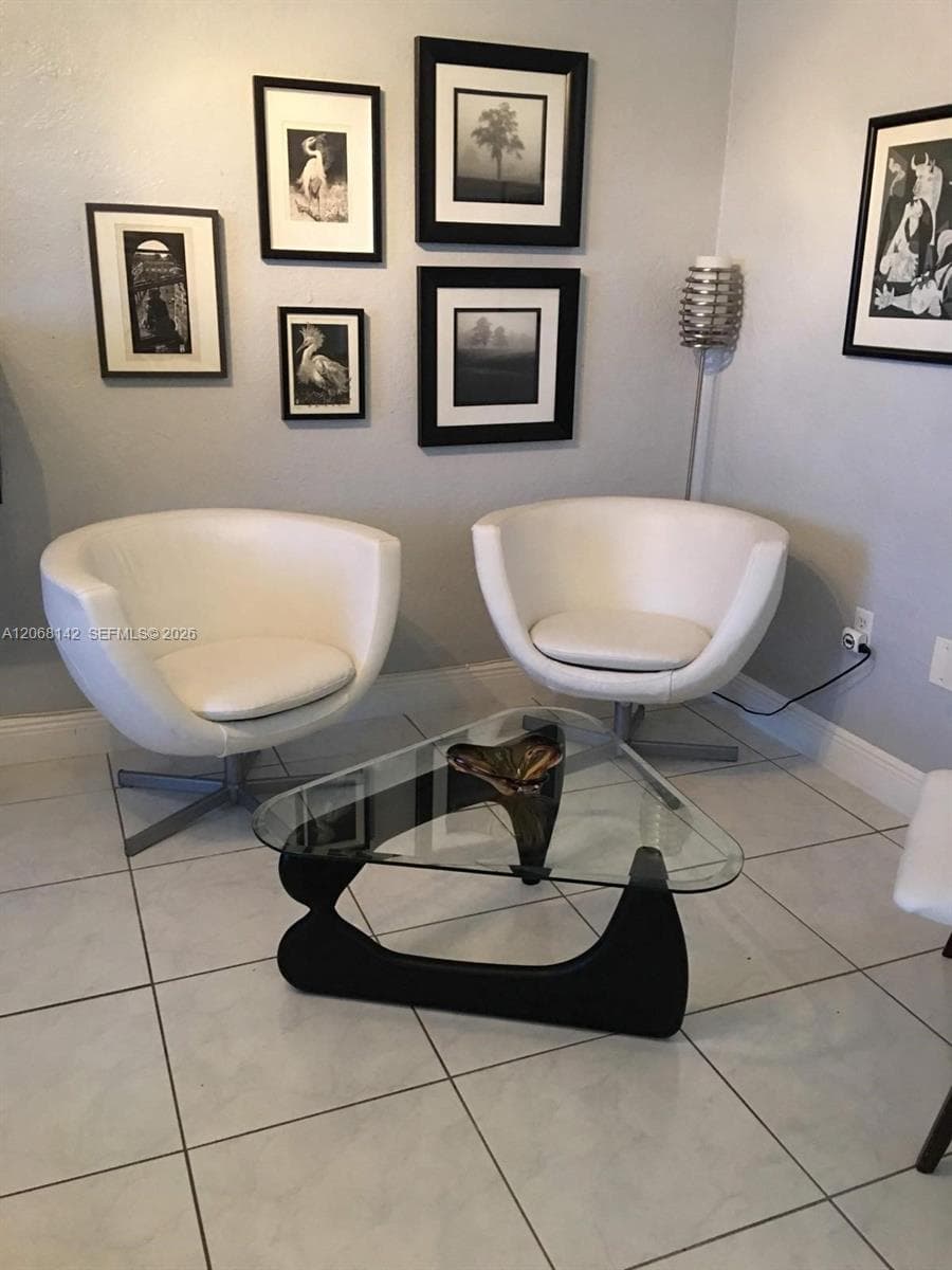 3905 SW 78th Ct # 205, Miami FL 33155