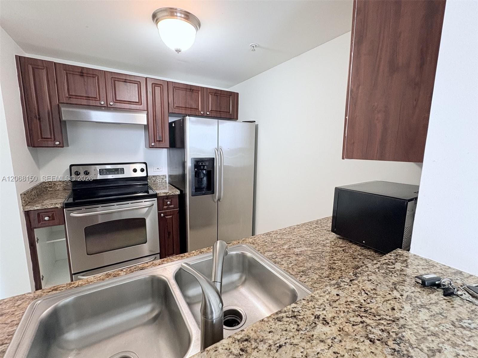 2600 SW 27th Ave # 1004, Miami FL 33133 photo 4