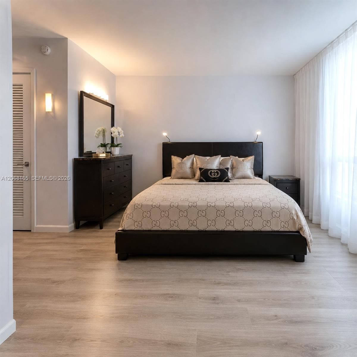 19390 Collins Ave # 1210, Sunny Isles Beach FL 33160 photo 5