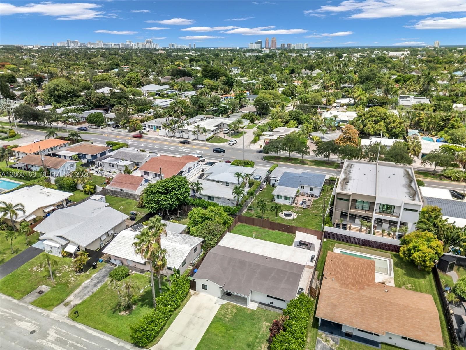 1524 NE 14th Ter, Fort Lauderdale FL 33304 photo 3