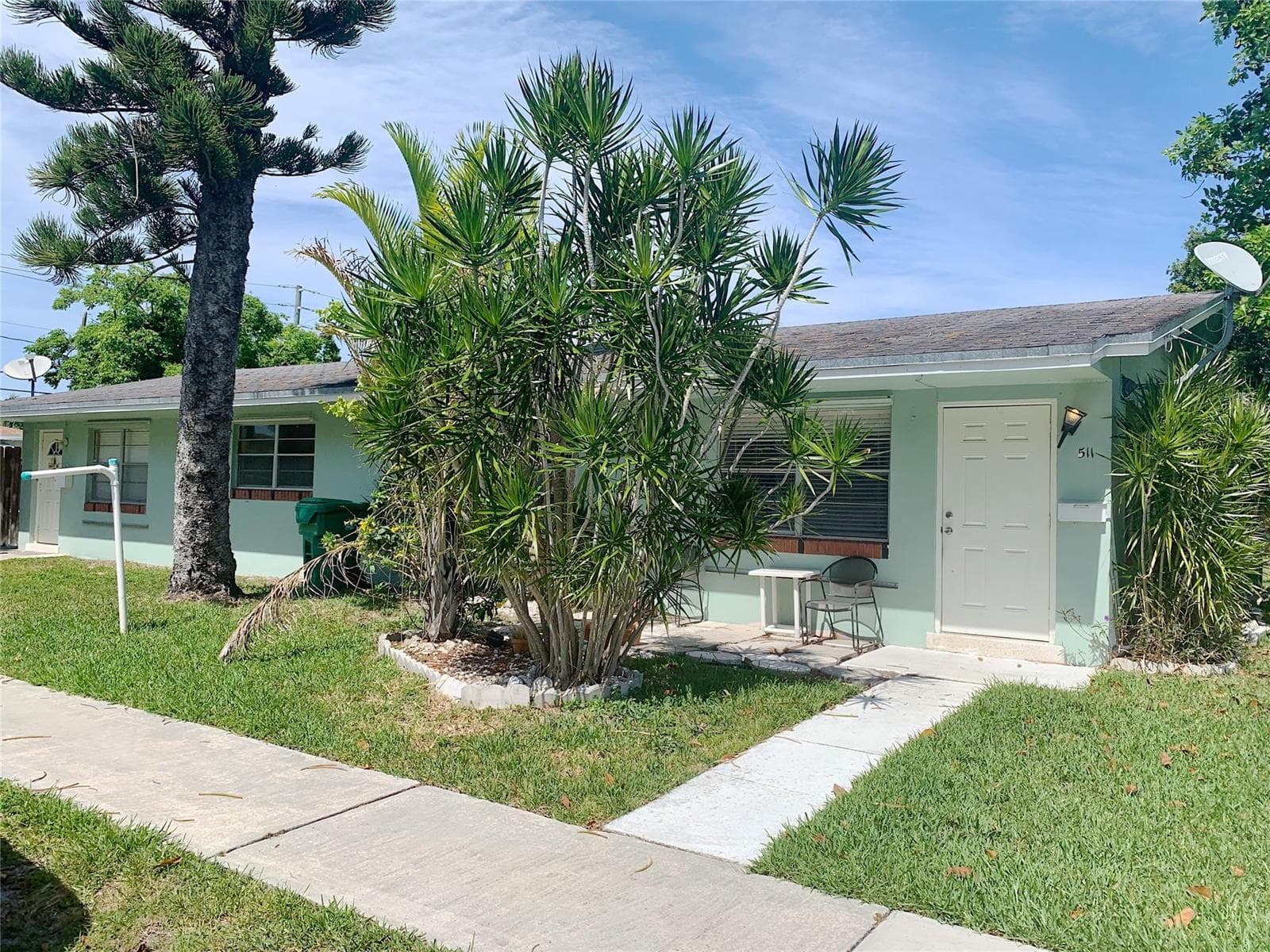511 SE 2nd Avenue # South, Dania Beach FL 33004 photo 2