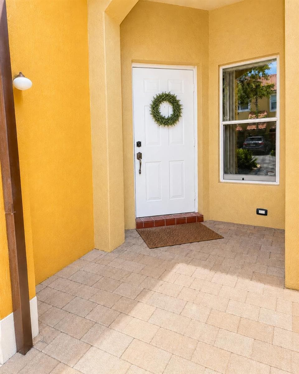 3373 Merrick Lane # 705, Margate FL 33063 photo 2