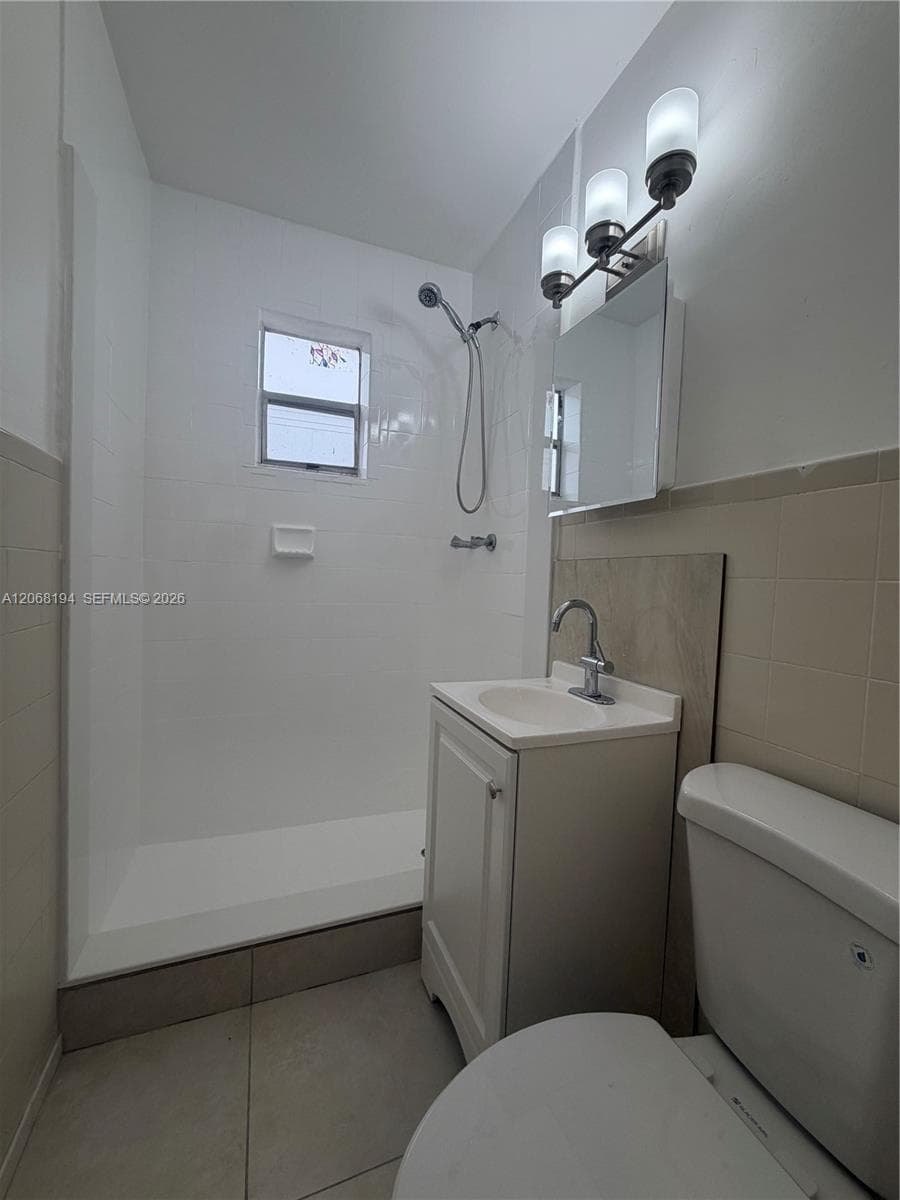 10518 NW 30th Ave # 1, Miami, FL 33147 photo 4