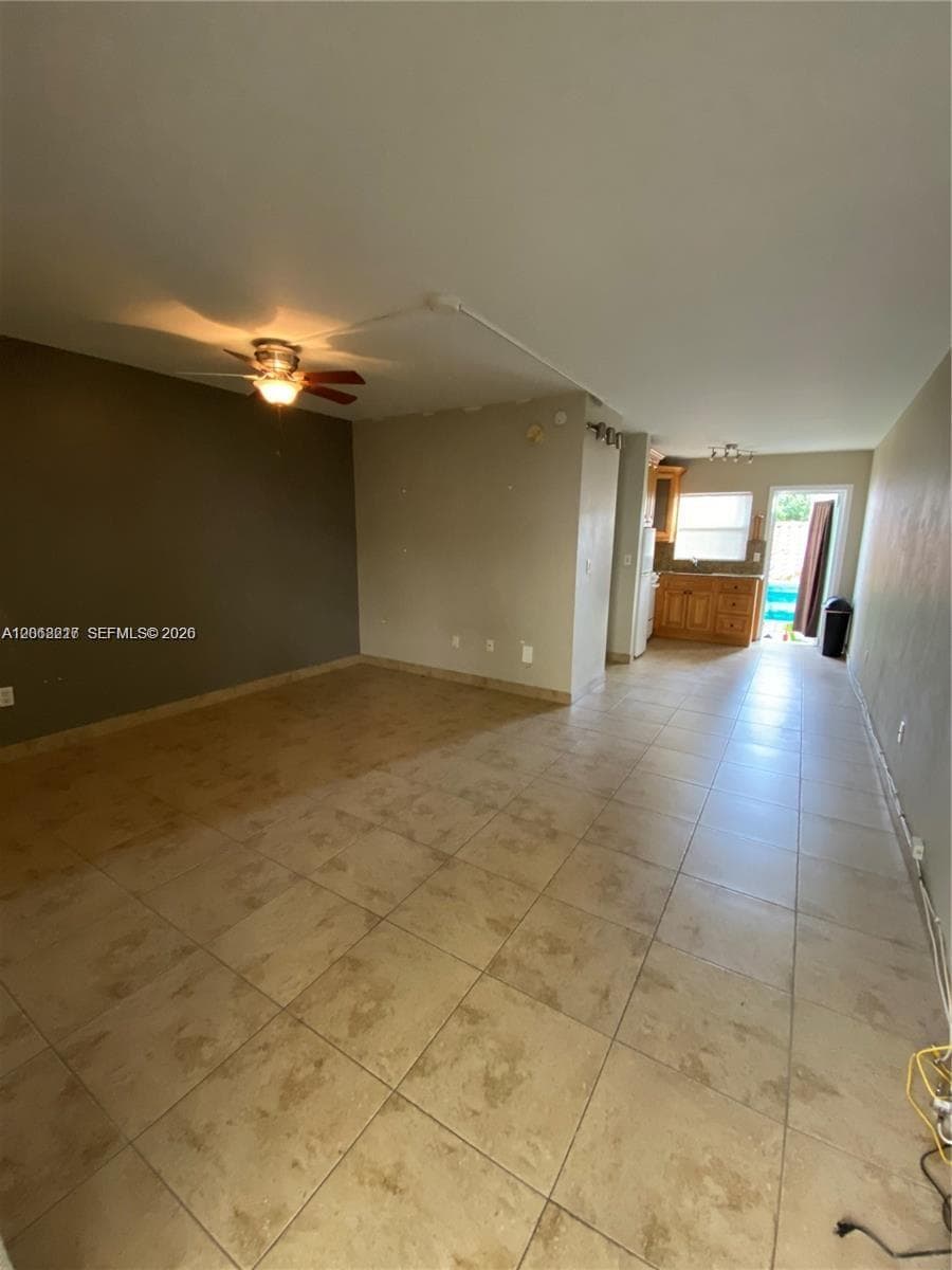 1607 Michigan Ave # 7, Miami Beach FL 33139 photo 3