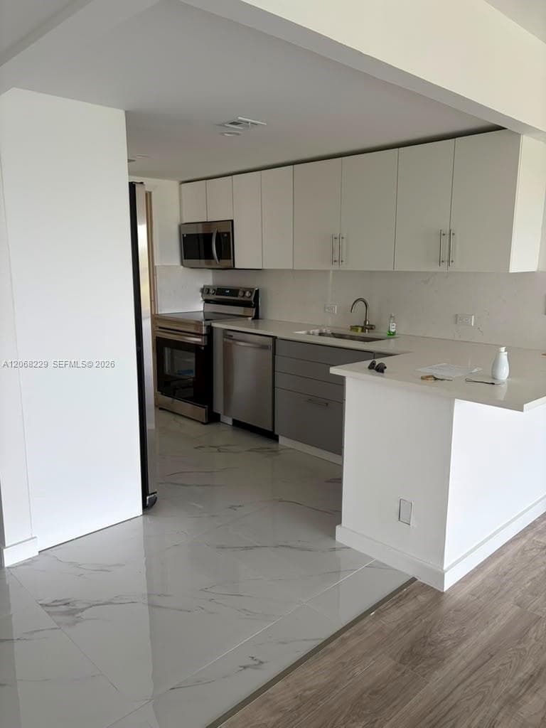 3050 N Palm Aire Dr # 707, Pompano Beach FL 33069 photo 4