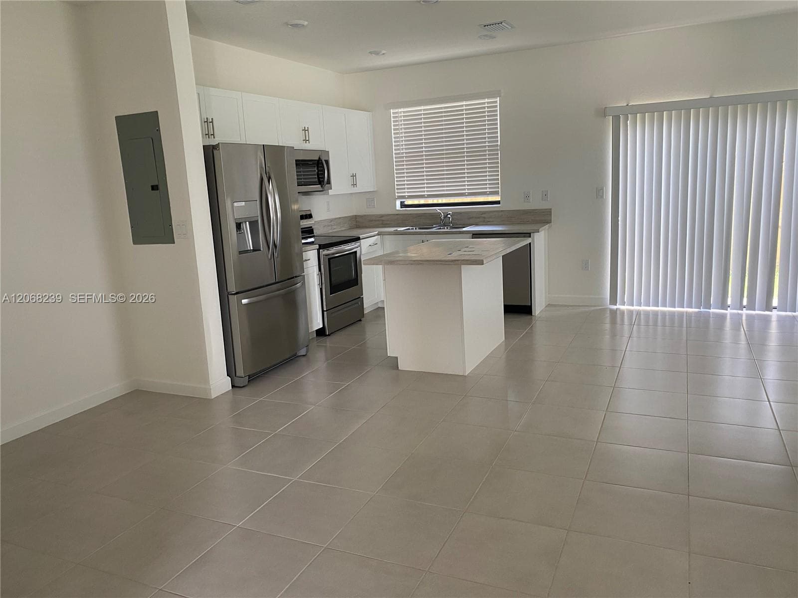 20672 NE 7th Pl # 20672, Miami FL 33179 photo 2