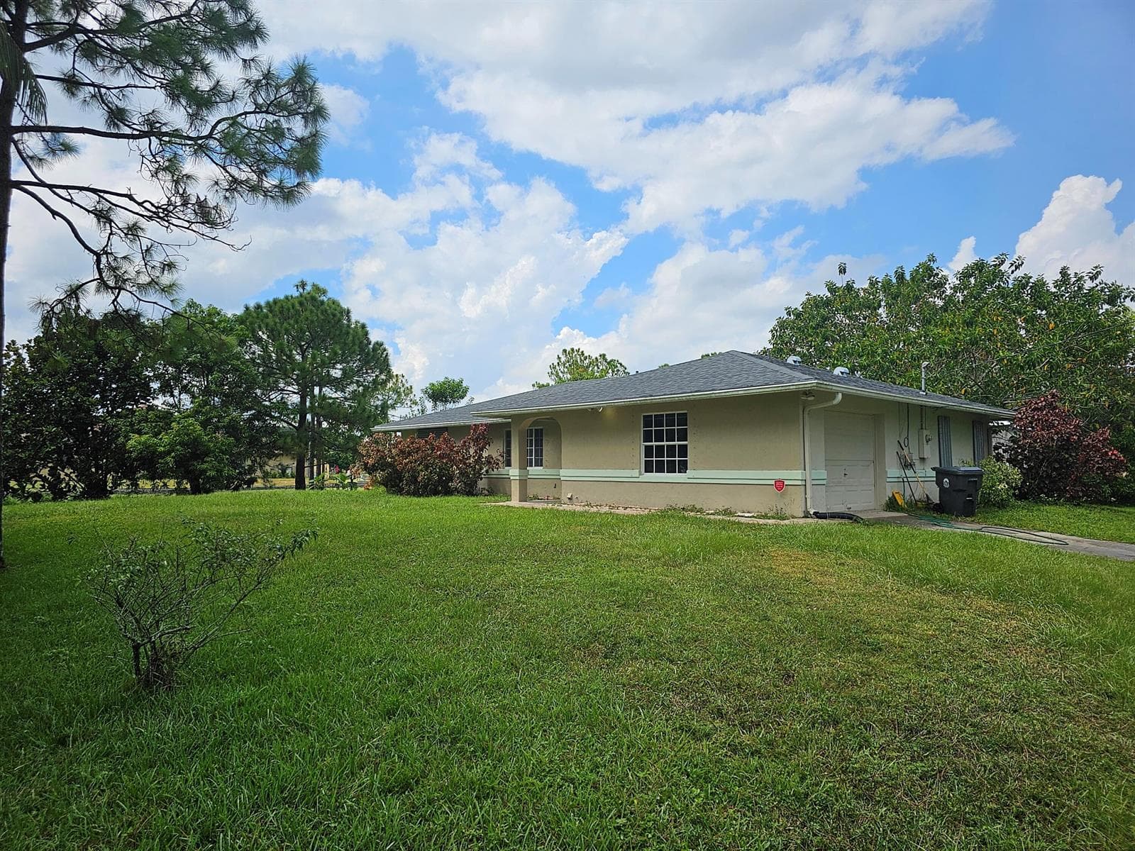 17817 81ST Lane N, Loxahatchee FL 33470 photo 3