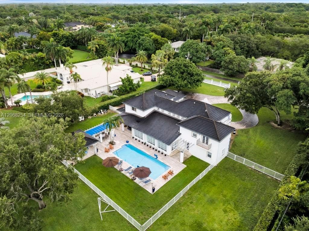 13880 SW 68th Ave, Palmetto Bay FL 33158 photo 5