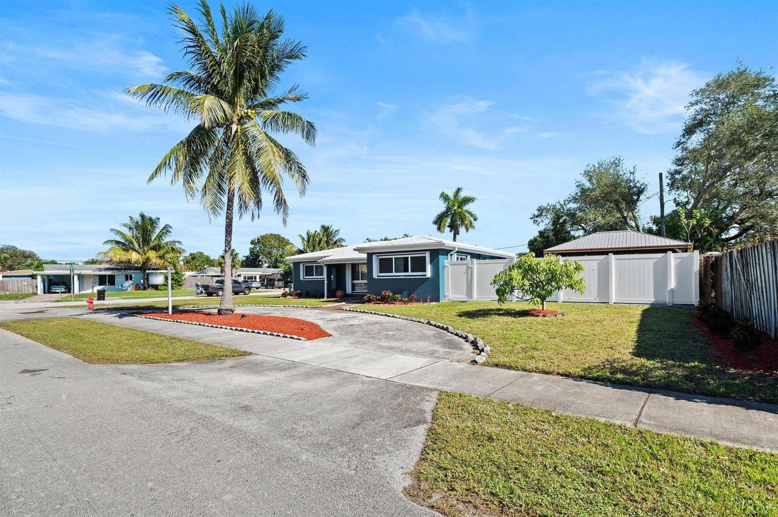 1900 SW 33rd Avenue, Fort Lauderdale FL 33312 photo 4