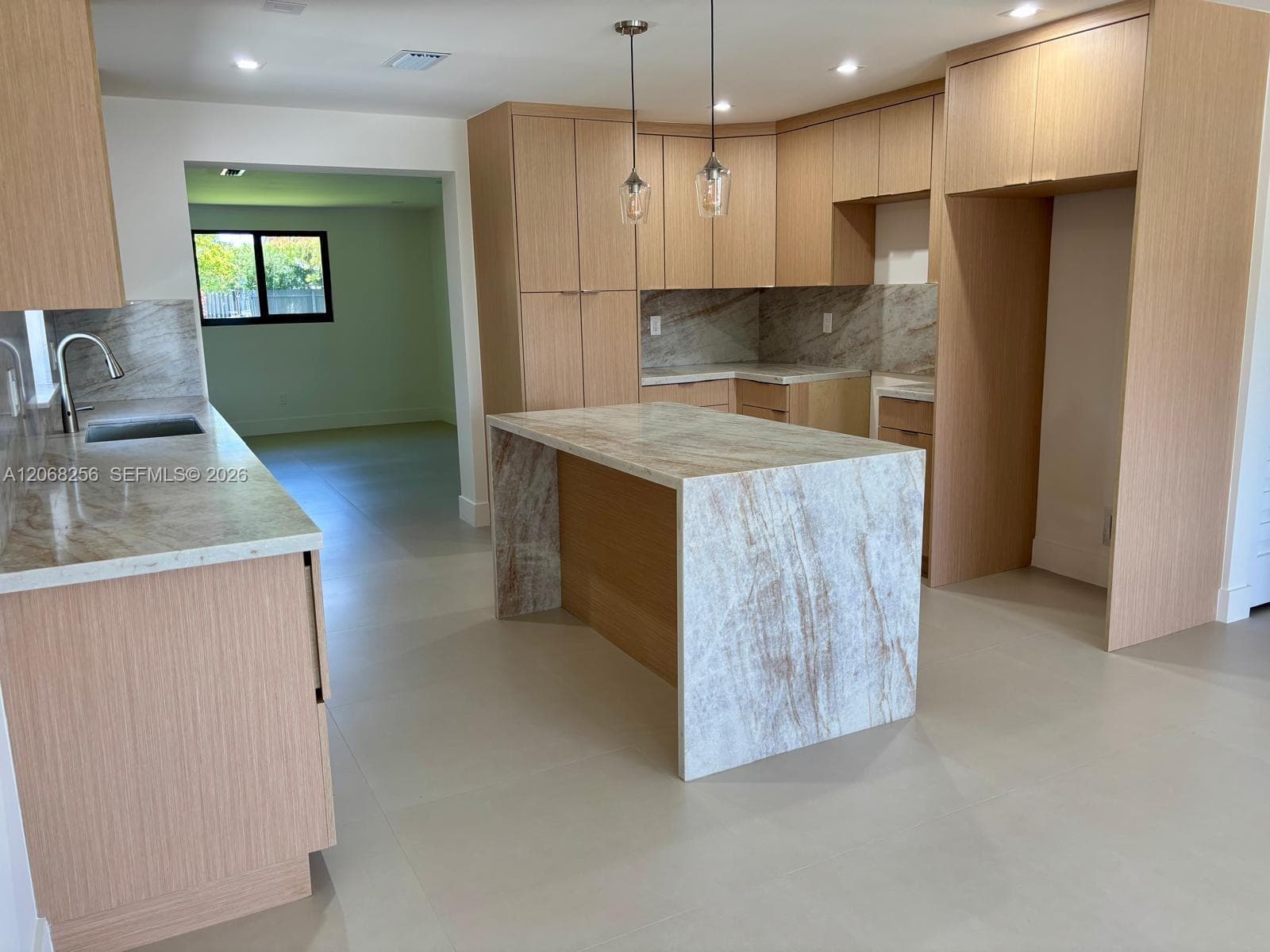 10821 SW 63rd St, Miami FL 33173 photo 4